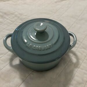 Le Creuset Cocotte Sea Salt 8oz